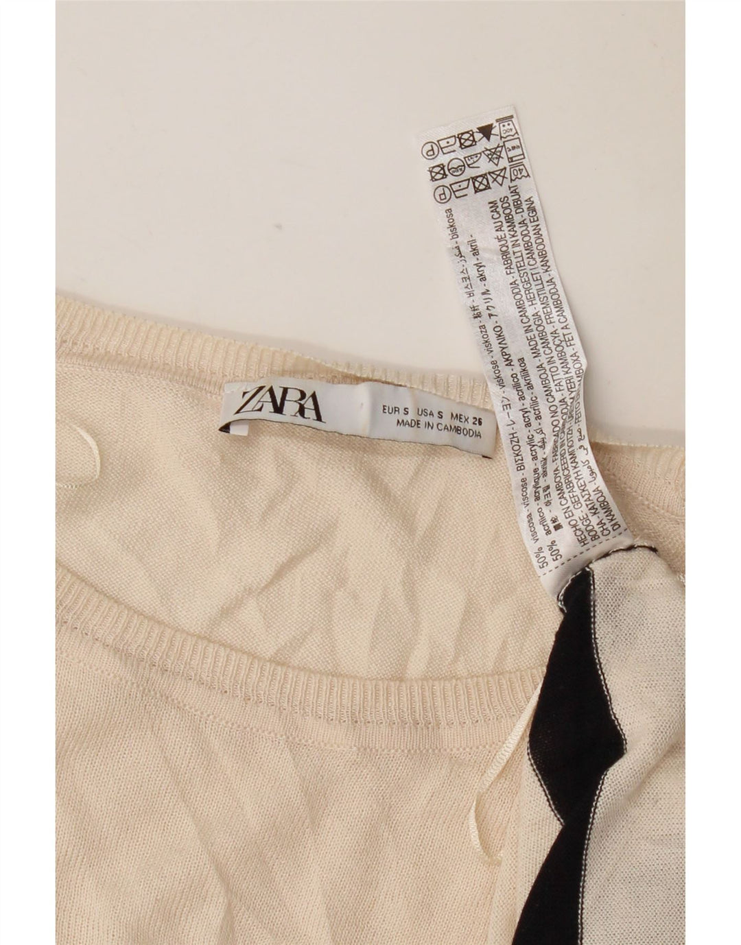 Damski sweter Zara z dekoltem w łódkę UK 10 w małe, złamane białe paski, wiskoza