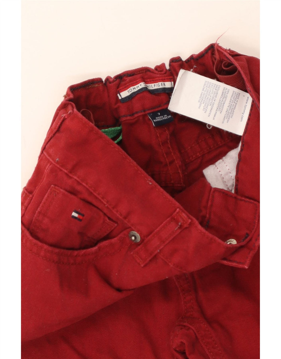 TOMMY HILFIGER Proste dżinsy chłopięce 6-7 lat W22 L22 Burgundowa bawełna