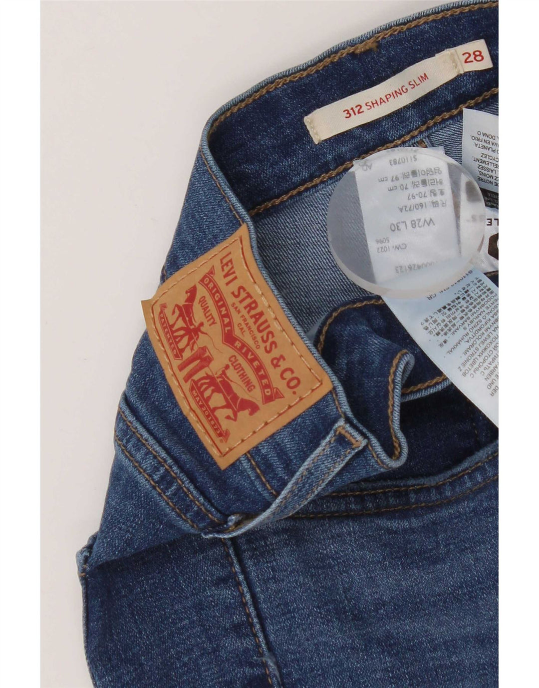 Damskie jeansy Levi's 312 Shaping W28 L30 Niebieska bawełna