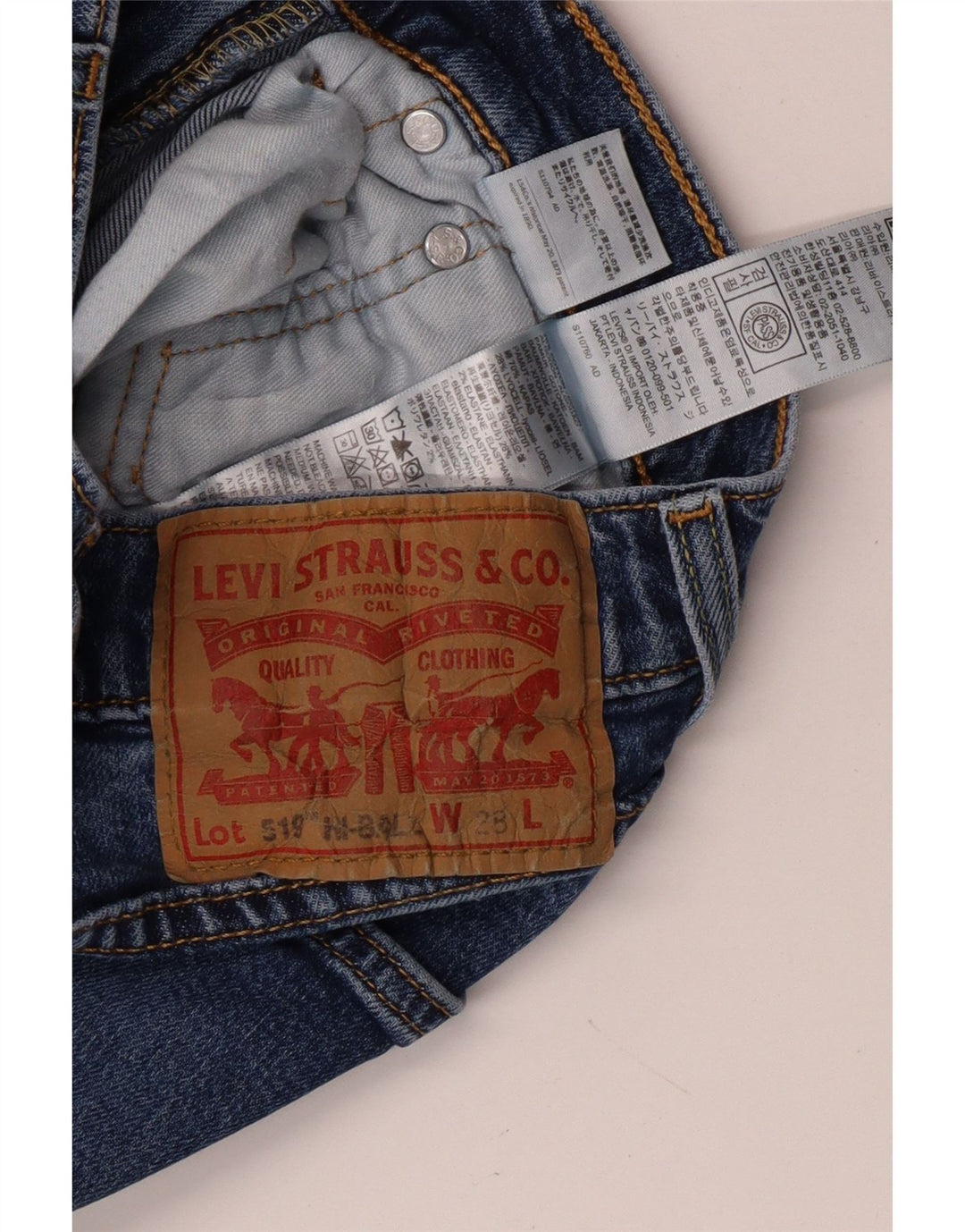 Damskie jeansy Levi's 519 Skinny W28 L29 Niebieskie bawełniane