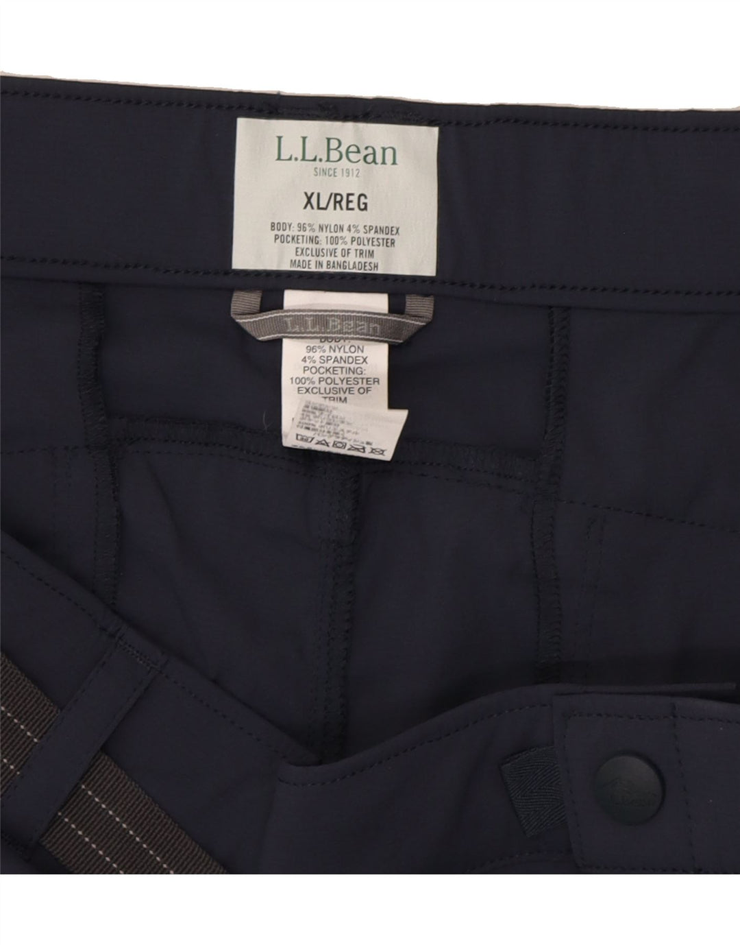 L.L.BEAN Mens Cargo Shorts XL W38  Navy Blue Nylon Vintage L.L.Bean and Second-Hand L.L.Bean from Messina Hembry 
