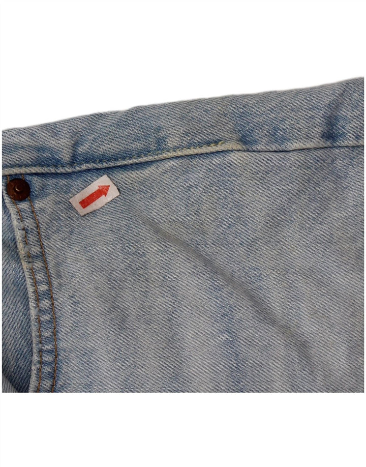 Damskie spodenki jeansowe LEVI'S 501 w trudnej sytuacji W28 Średnioniebieskie bawełniane