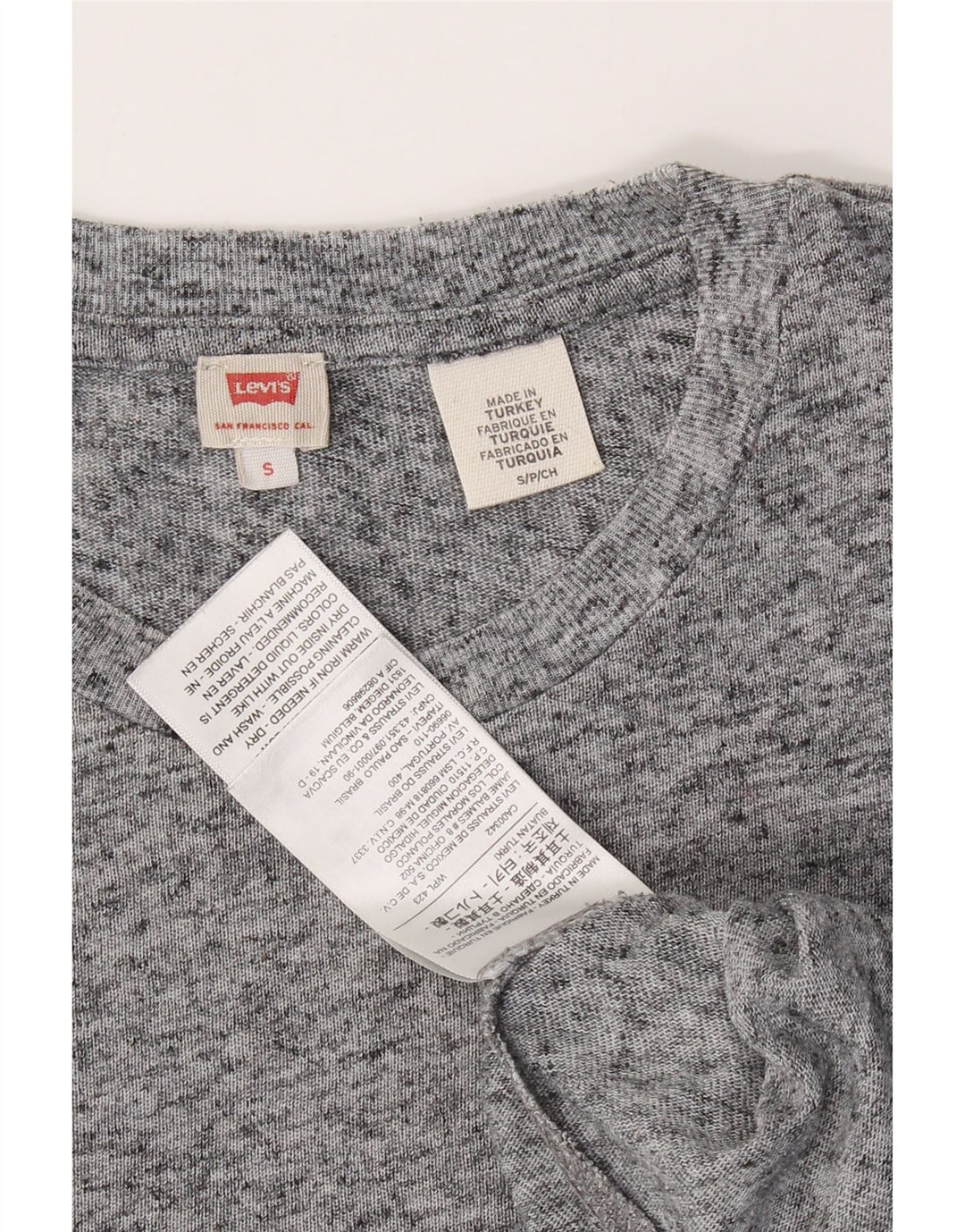 LEVI'S Mens T-Shirt Top Small Grey Flecked Polyester Vintage Levi's and Second-Hand Levi's from Messina Hembry 