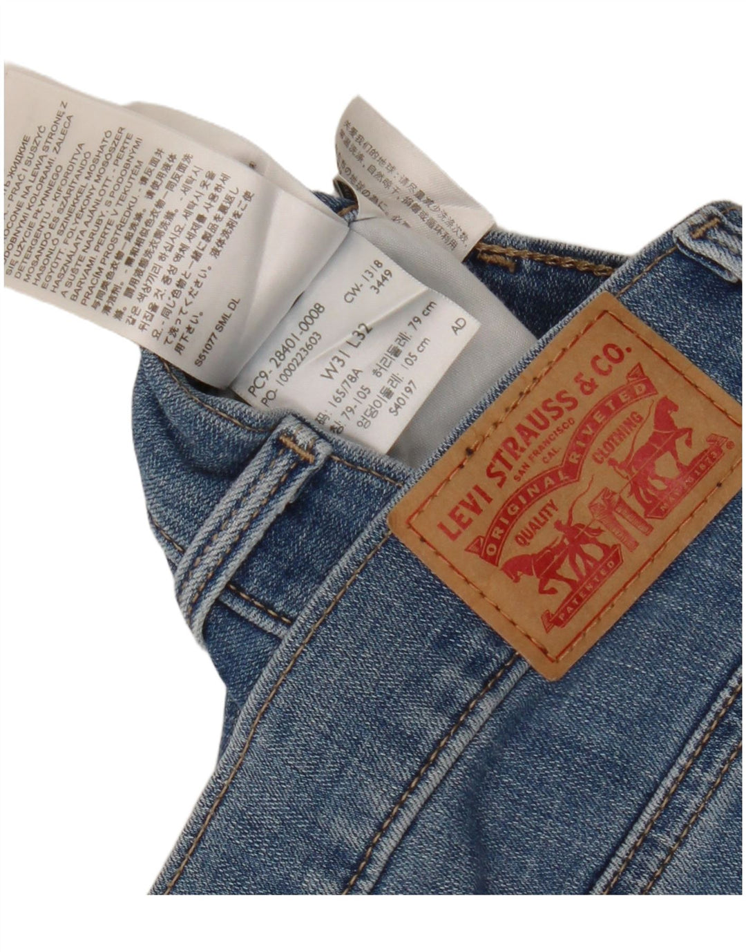 Damskie jeansy wyszczuplające LEVI'S W31 L32 Niebieskie bawełniane