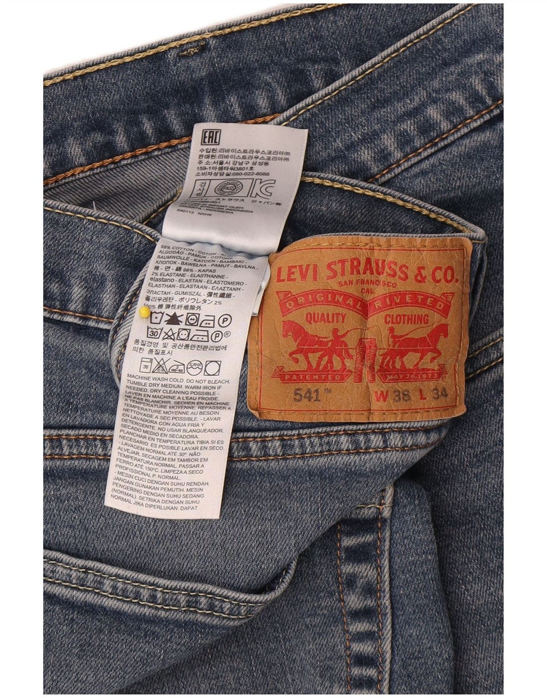 Męskie jeansy Levi's 541 zwężane W38 L34 niebieska bawełna