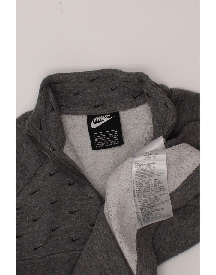 Chłopięcy sweter Nike z grafiką i zamkiem błyskawicznym, 5-6 lat, średnioszary, bawełniany