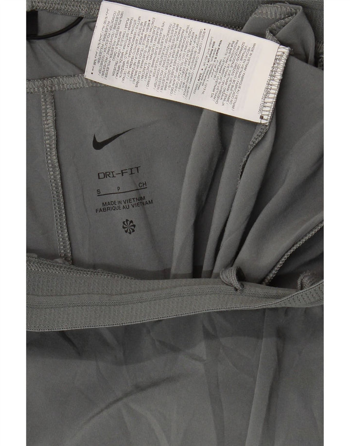 Męskie spodenki sportowe Nike Dri Fit, małe, szare, poliestrowe