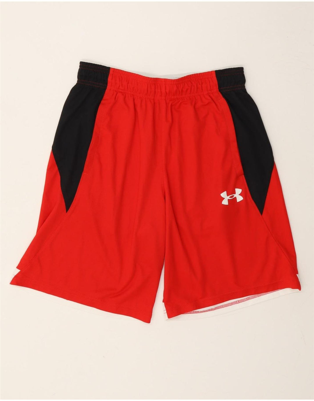 Męskie spodenki sportowe Under Armour w kolorze średnio czerwonym