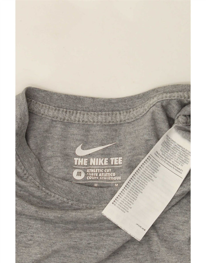 Męski T-shirt Nike o sportowym kroju z grafiką, średnioszary, bawełniany