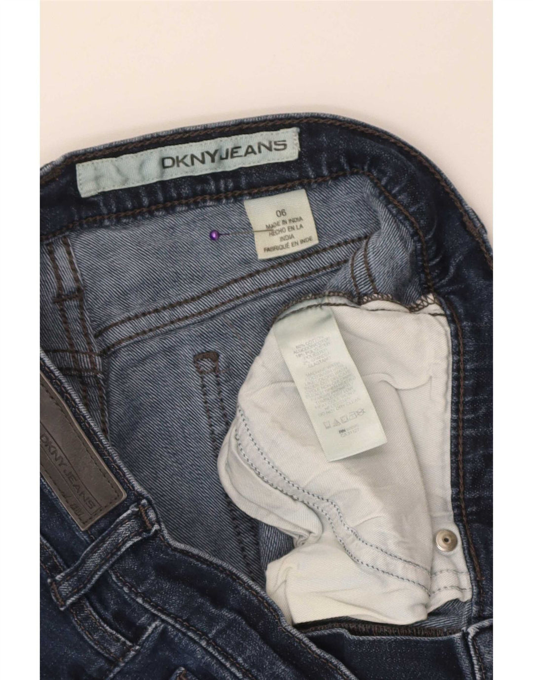 Damskie spodenki jeansowe Dkny bermudy US 6 średnie W30 niebieska bawełna