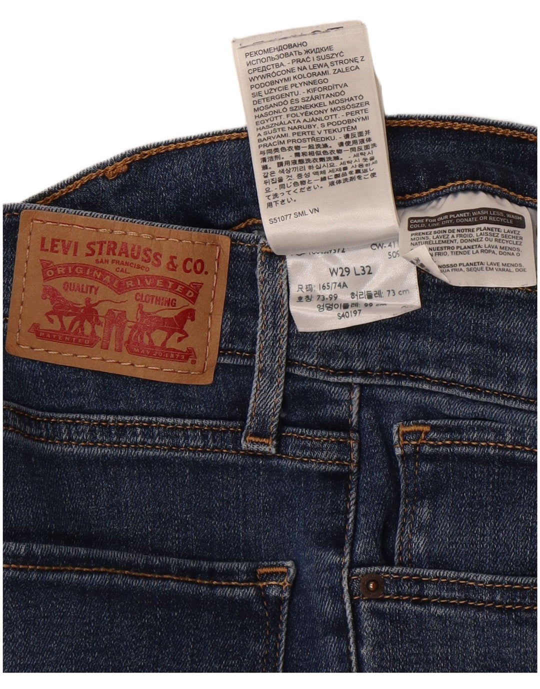 Damskie dżinsy Levi's 724 z wysokim stanem W29 L32 Niebieska bawełna