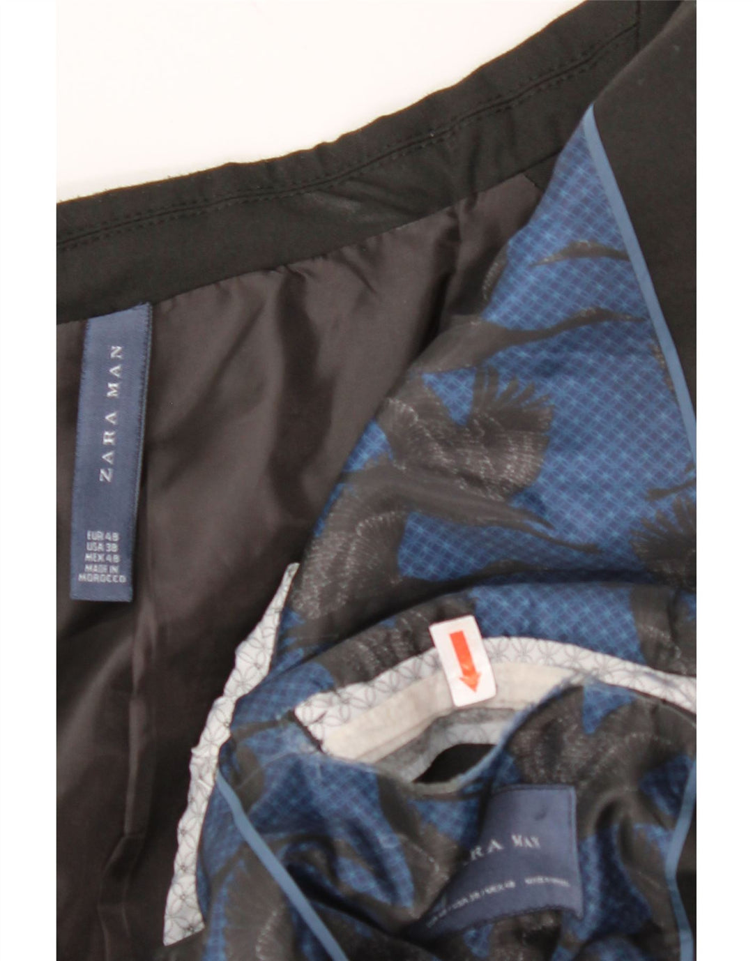 Męska marynarka ZARA zapinana na 2 guziki EU 48, średnia czarna