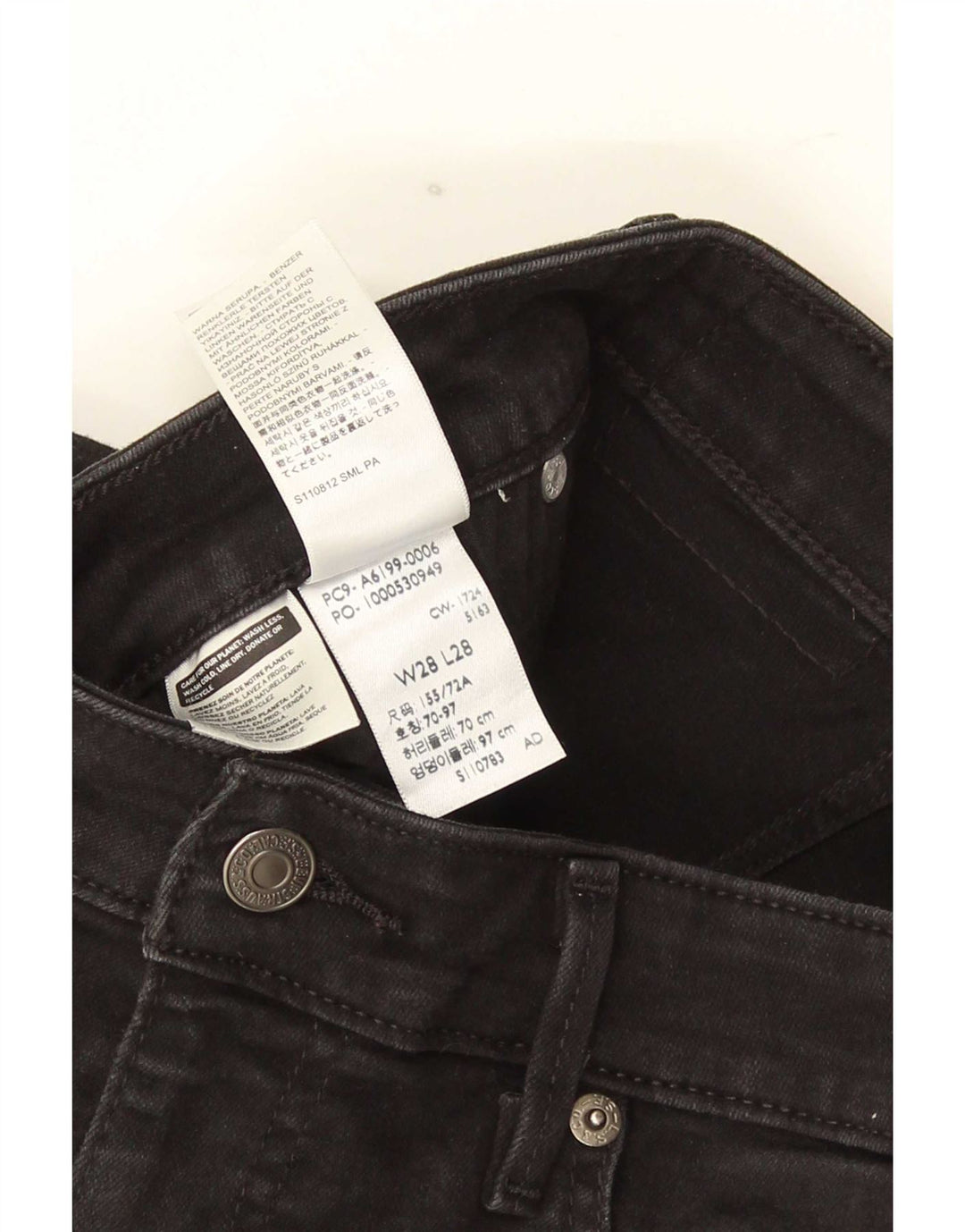 Damskie jeansy Levi's 712 Slim W28 L28 Czarna bawełna
