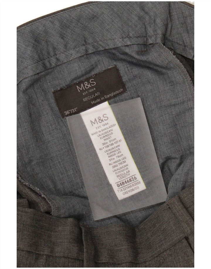Męskie proste spodnie garniturowe Marks & Spencer W36 L31 Szary poliester
