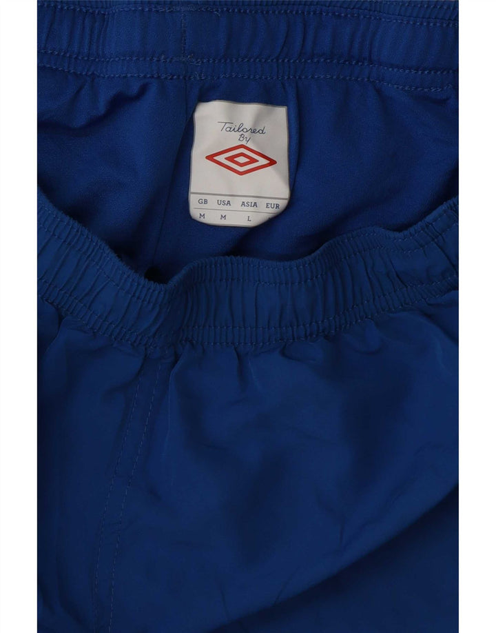 Męskie spodenki sportowe Umbro w kolorze średnioniebieskim