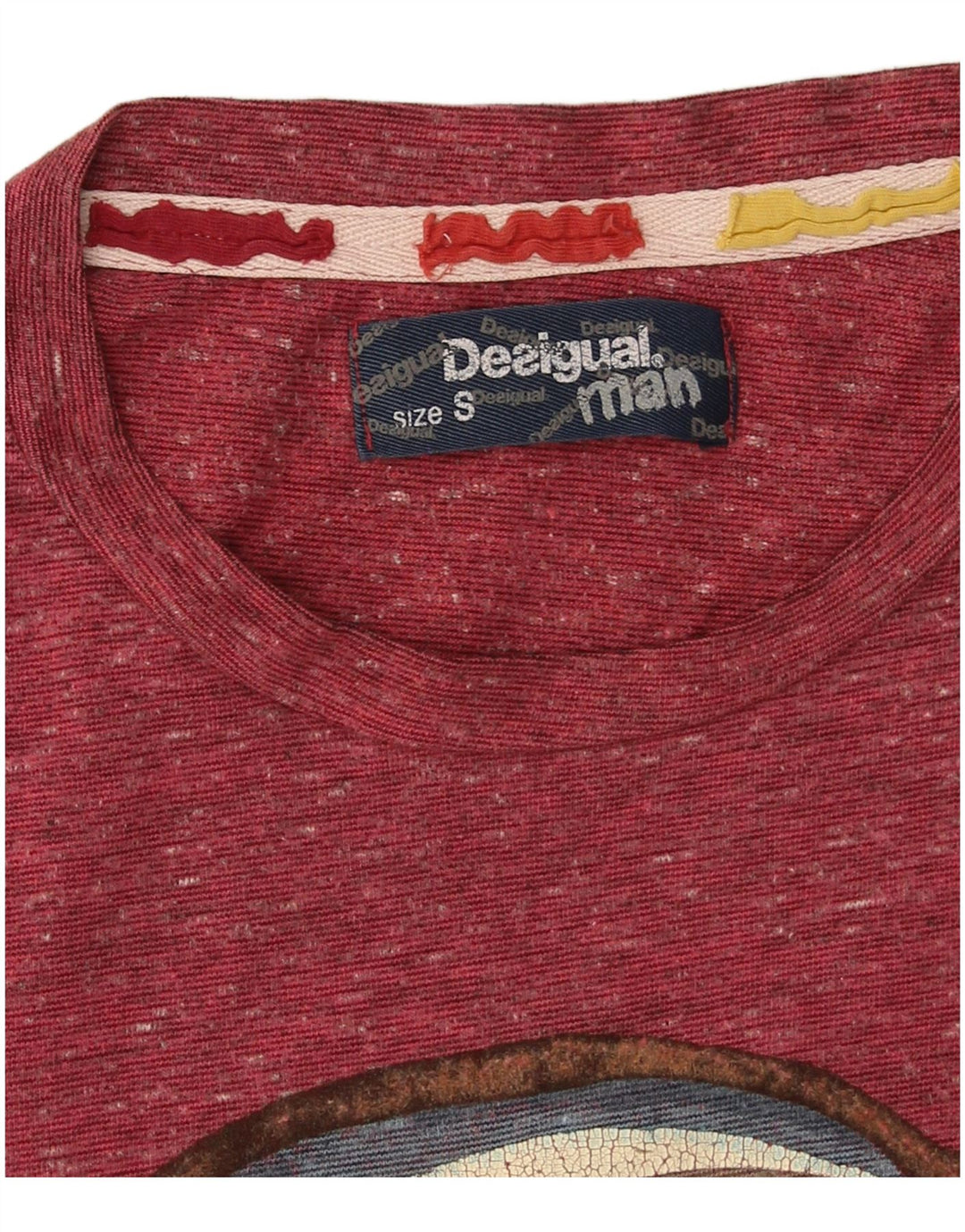 Męski T-shirt Desigual z grafiką, mały, bordowy nakrapiany