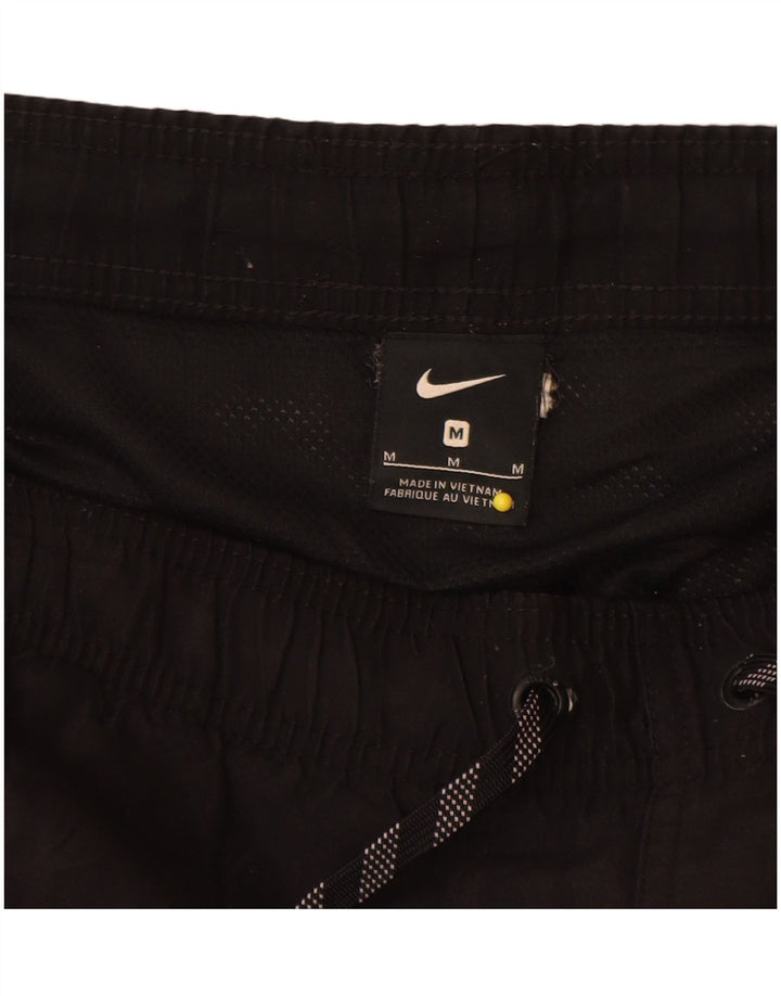 Męskie spodenki sportowe Nike, poliester w kolorze średniej czerni, z blokami kolorów
