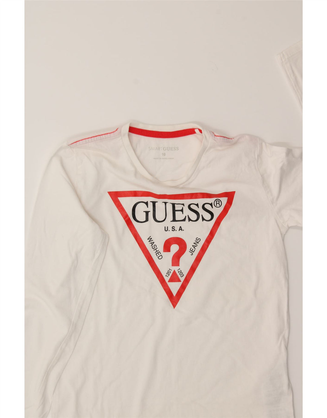 GUESS Boys Graphic Top Long Sleeve 9-10 Years White Cotton Vintage Guess and Second-Hand Guess from Messina Hembry 