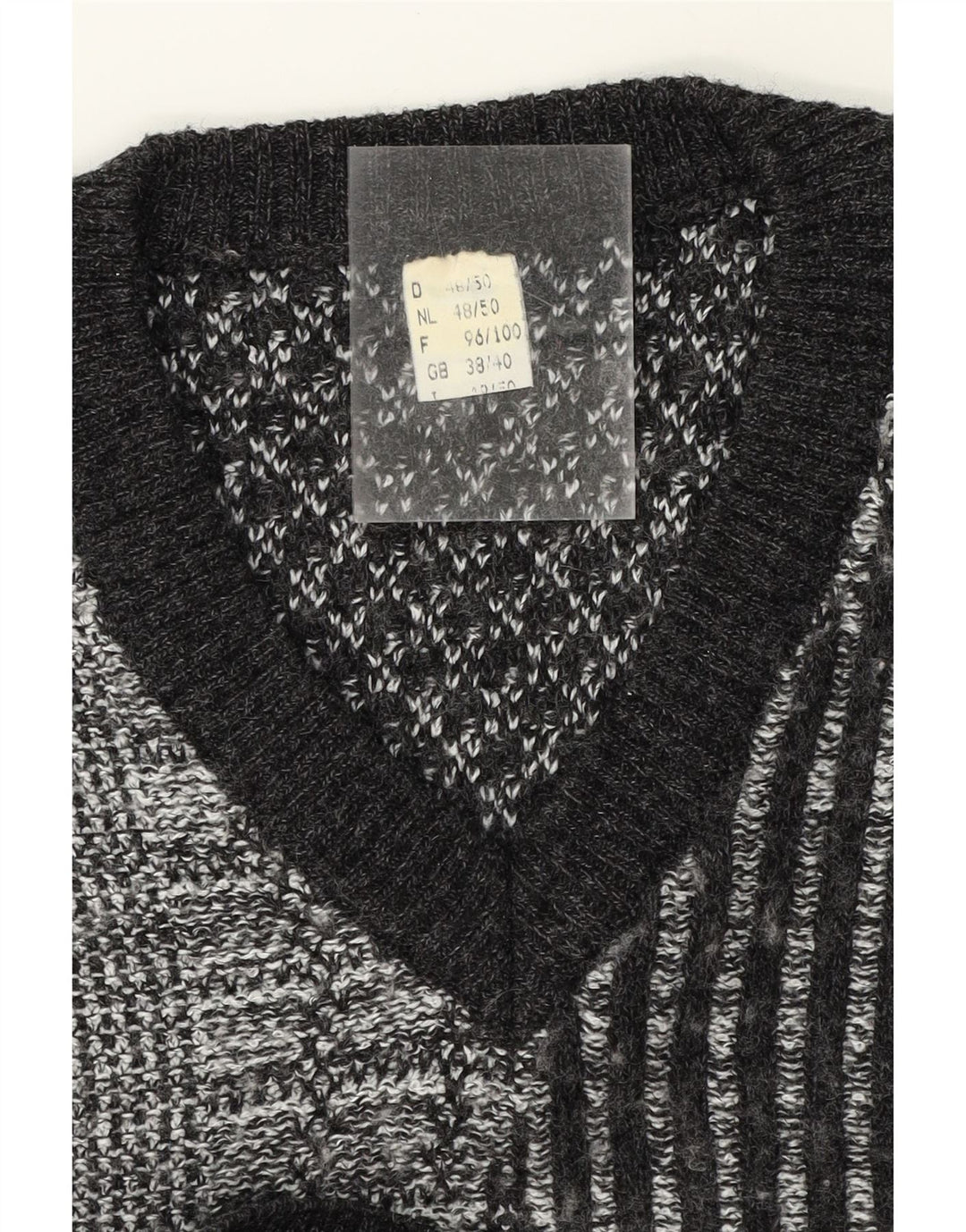 VINTAGE Mens V-Neck Jumper Sweater UK 38/40 Medium Grey Geometric Vintage Vintage and Second-Hand Vintage from Messina Hembry 