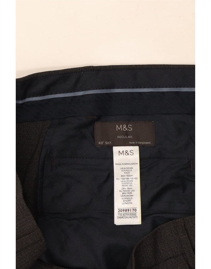 Męskie spodnie chino MARKS & SPENCER o regularnym kroju W40 L28 Szary poliester