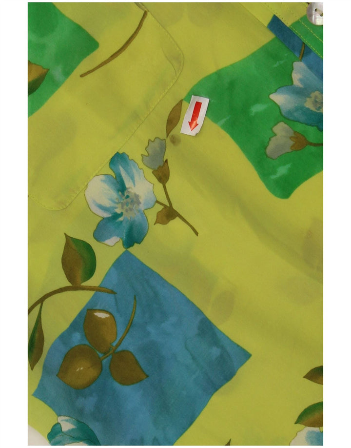 Damska prześwitująca bluzka koszulowa z krótkim rękawem CHERIE IT 48 XL w zielone kwiaty