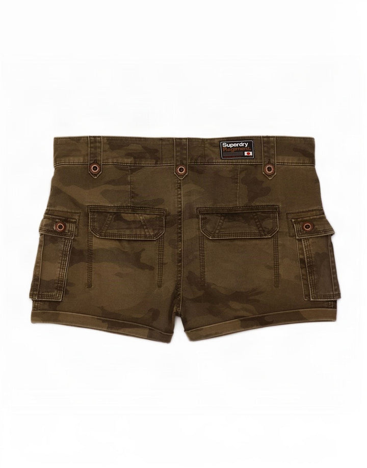 Damskie spodenki cargo Superdry, małe W30, zielona bawełna w kamuflażu