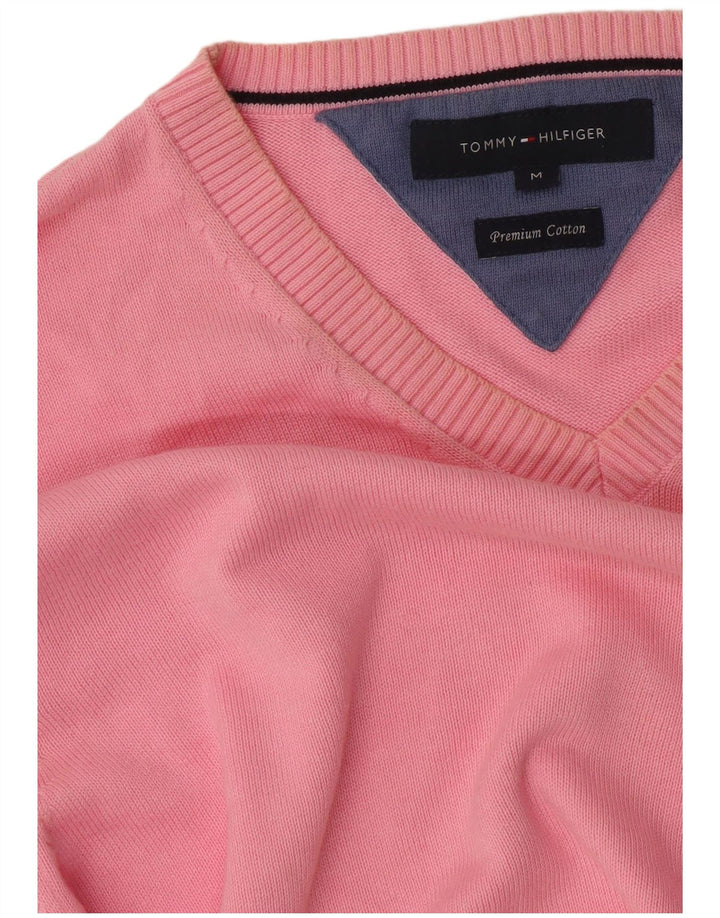 Męski sweter Tommy Hilfiger z dekoltem w kształcie litery V, średnioróżowy, bawełniany