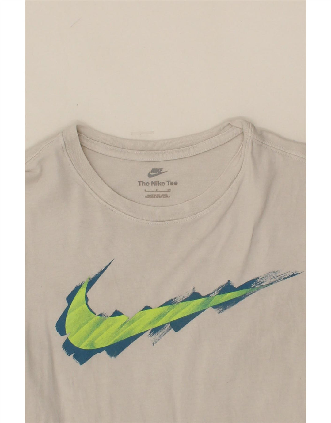 NIKE Mens Graphic T-Shirt Top Small White Cotton Vintage Nike and Second-Hand Nike from Messina Hembry 