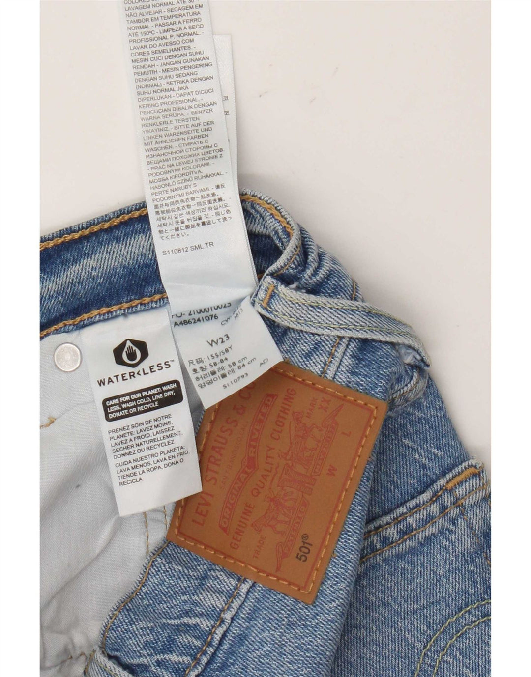 Damskie spodenki jeansowe Levi's 501 w trudnej sytuacji W23 2XS Niebieska bawełna