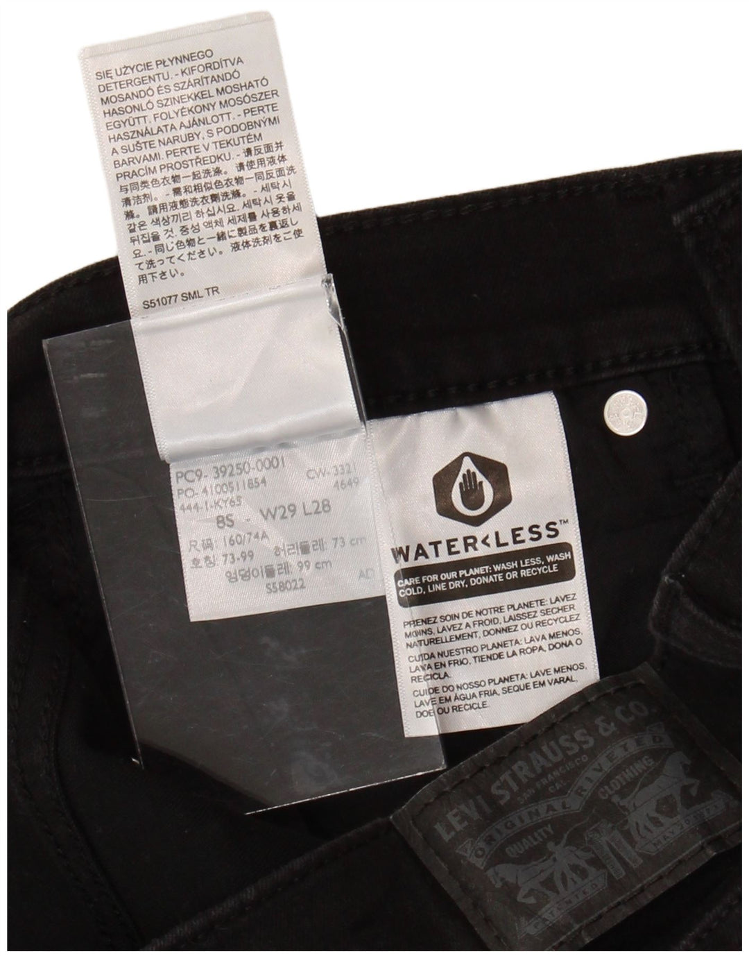 Damskie klasyczne spodenki jeansowe LEVI'S W29 Średnia czarna bawełna