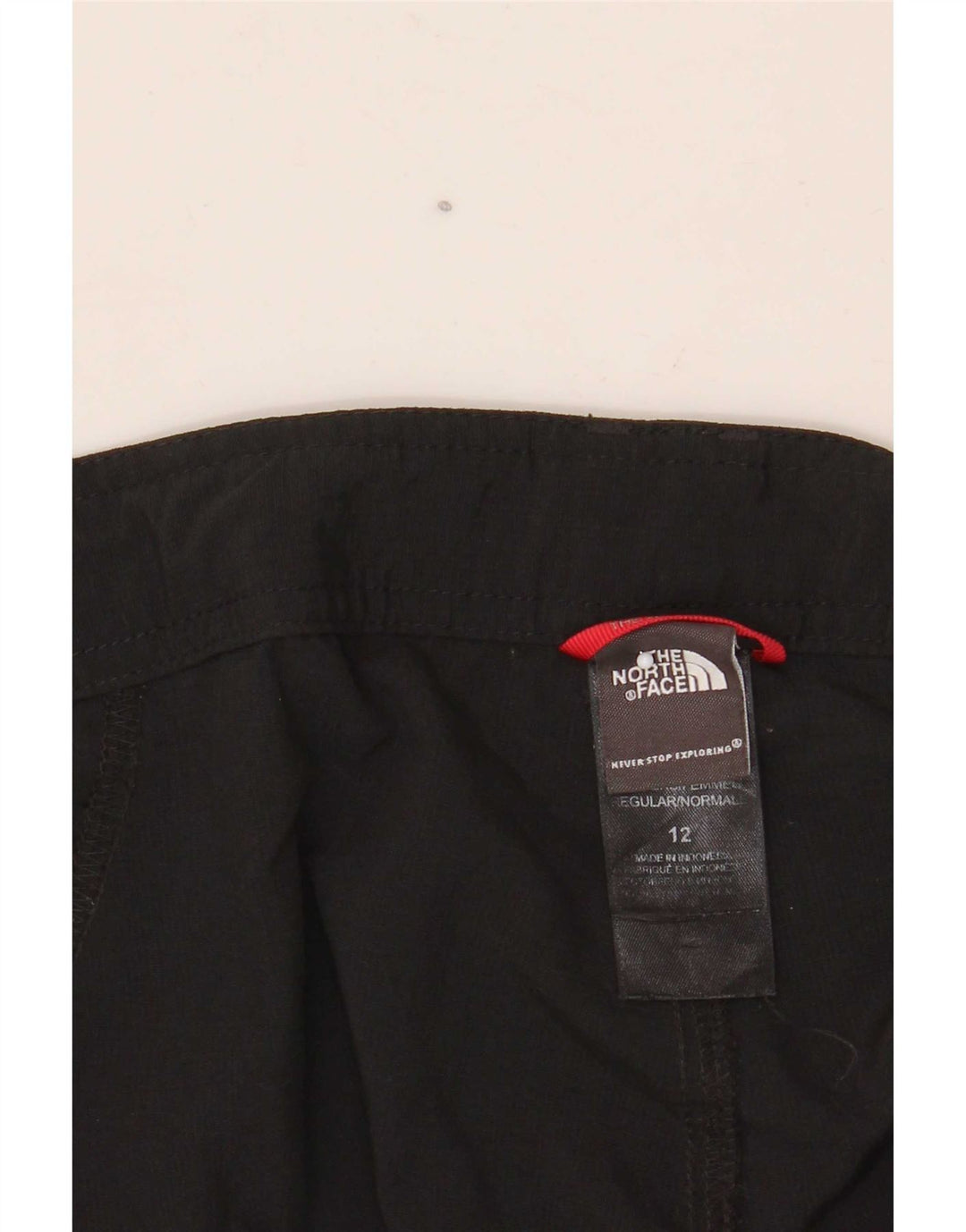 Damskie spodenki cargo The North Face US 12 Large W34 z czarnego nylonu