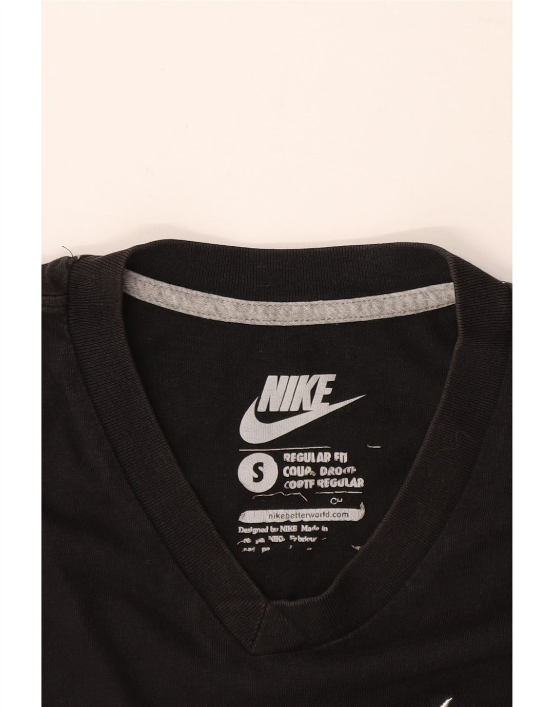 Męski T-shirt NIKE o regularnym kroju, mały, czarny