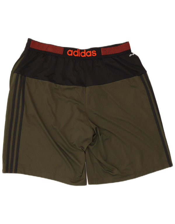 Męskie spodenki sportowe adidas Graphic XL Khaki z blokami kolorów, poliestrowe