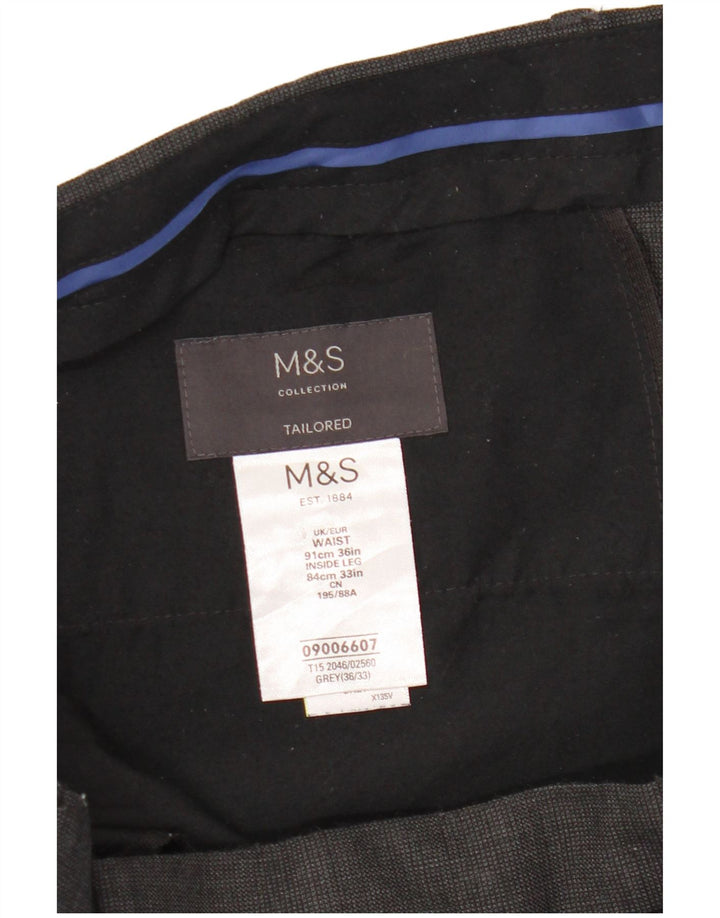 Marks & Spencer Męskie dopasowane spodnie garniturowe W36 L33 Szara wełniana krata