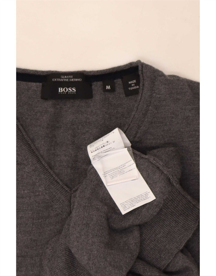 Męski sweter Hugo Boss Slim Fit z dekoltem w kształcie litery V, średnioszary, wełniany