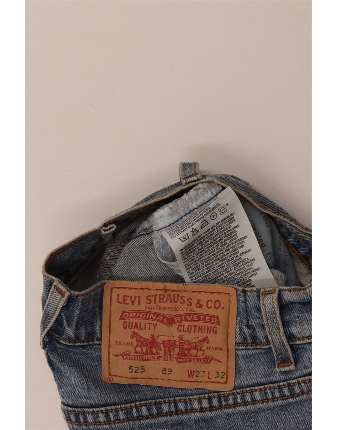 Damskie spodenki jeansowe LEVI'S 525 W27 Małe, niebieskie, bawełniane