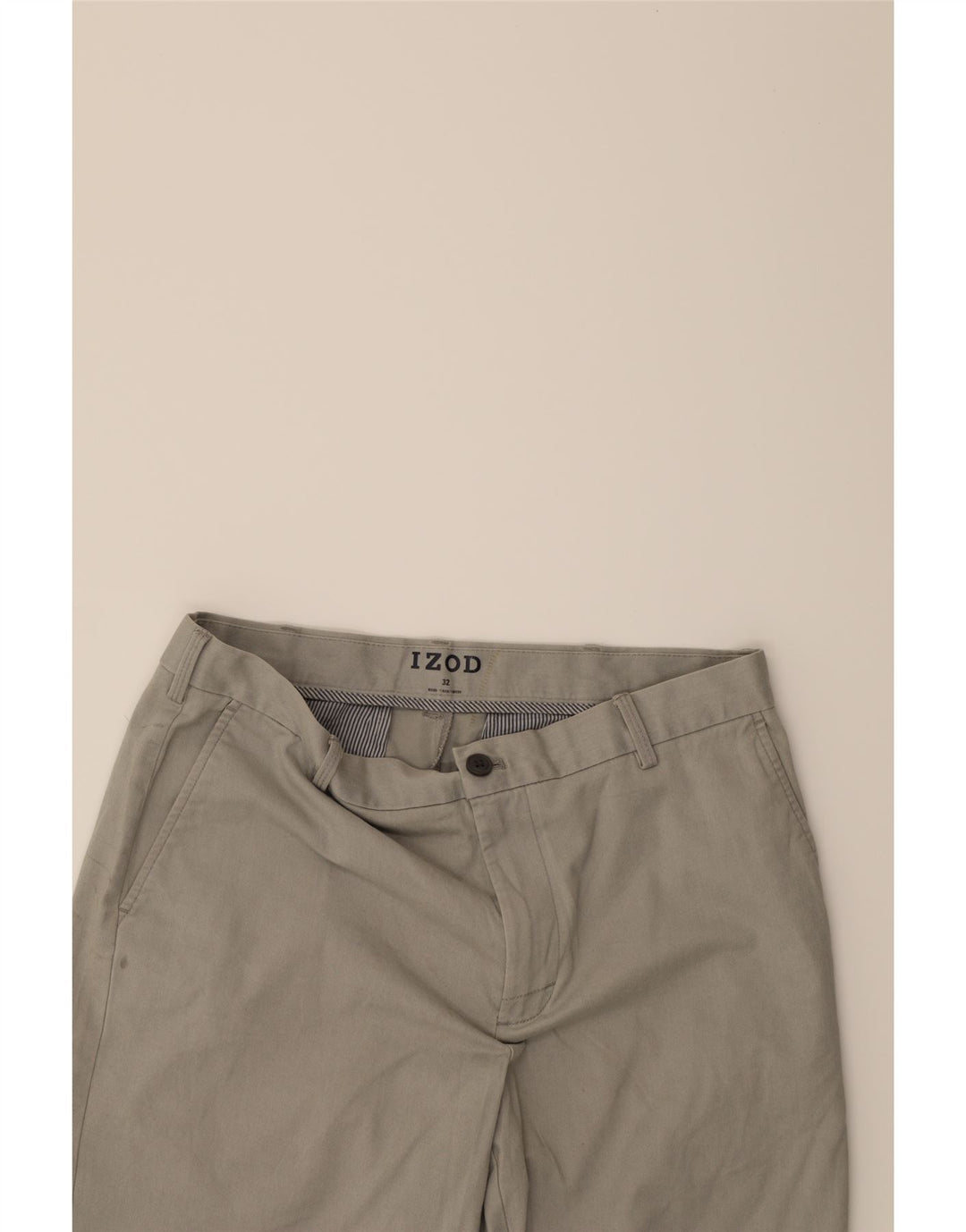 IZOD Mens Chino Shorts W32 Medium Grey Cotton Vintage Izod and Second-Hand Izod from Messina Hembry 