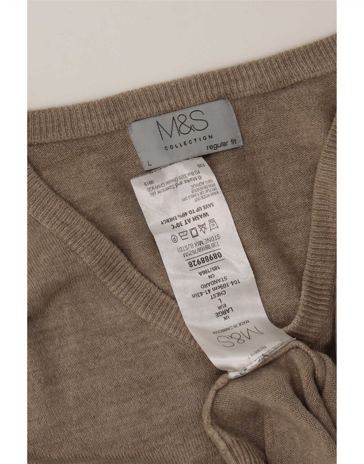 Marks & Spencer Męski sweter o regularnym kroju z dekoltem w kształcie litery V, duży, beżowy, akrylowy