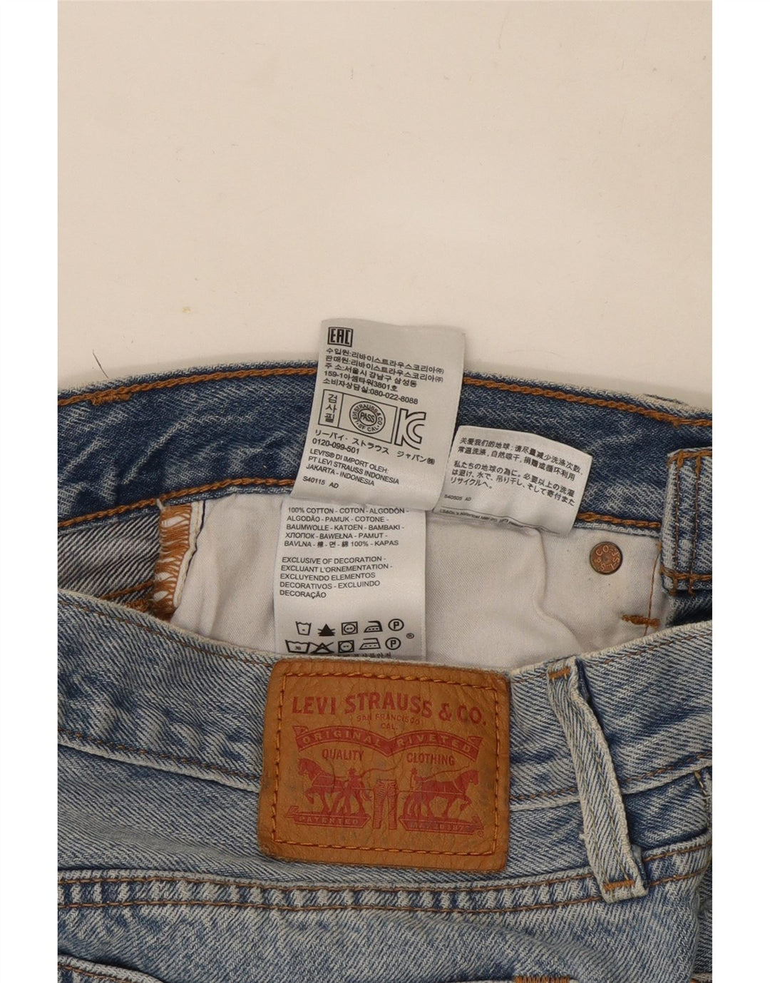Damska spódnica dżinsowa Levi's w trudnej sytuacji Mini W28 Średnio niebieska bawełna