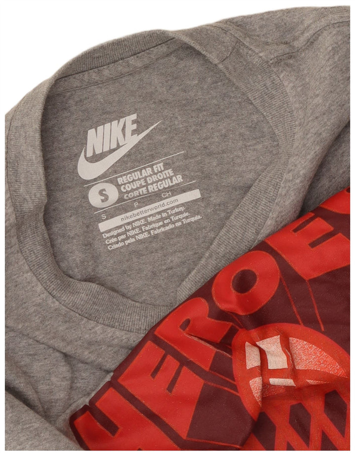 Męski T-shirt Nike o regularnym kroju z grafiką, mały, szary nakrapiany