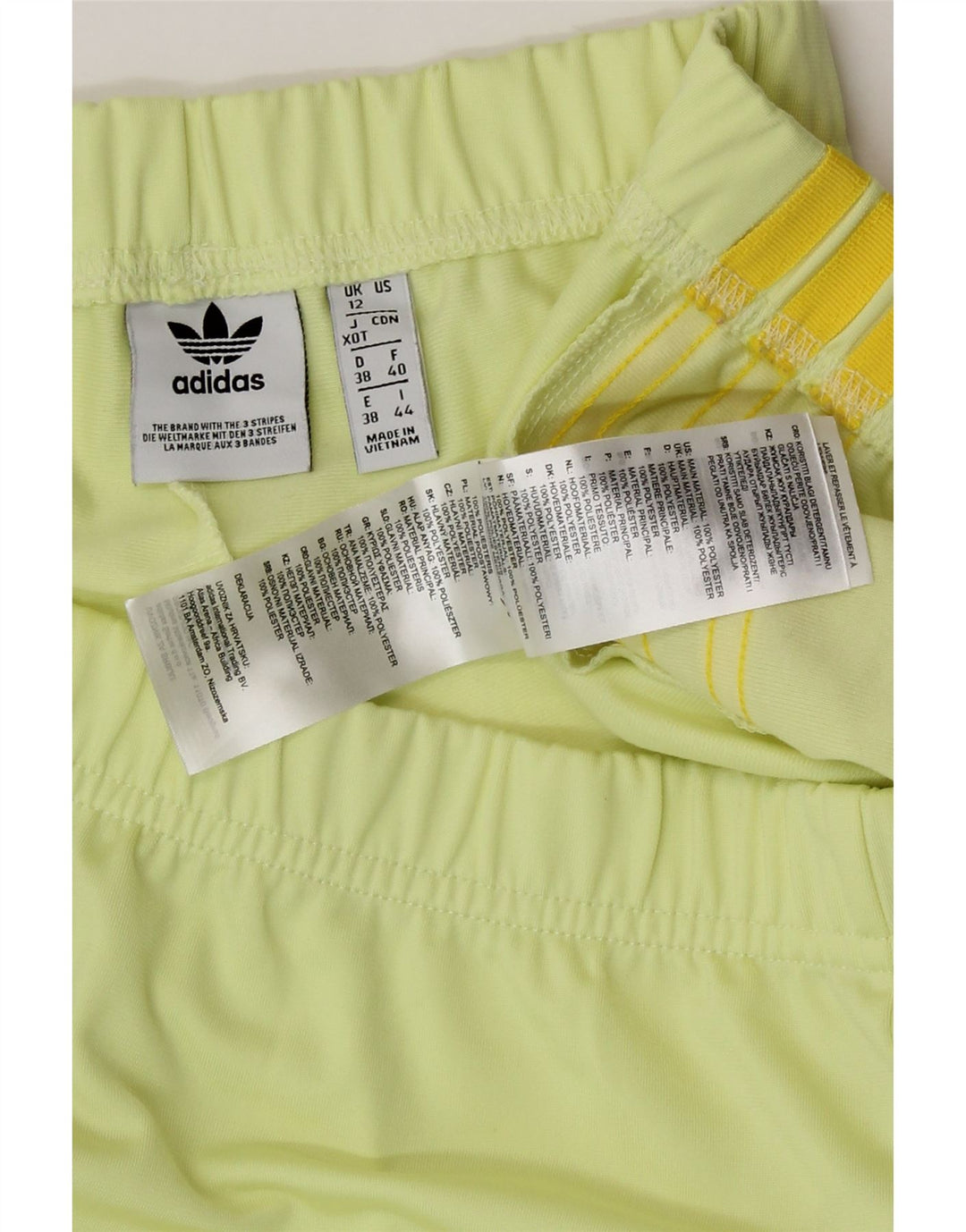 Damskie spodenki sportowe Adidas UK 12 Średni żółty poliester