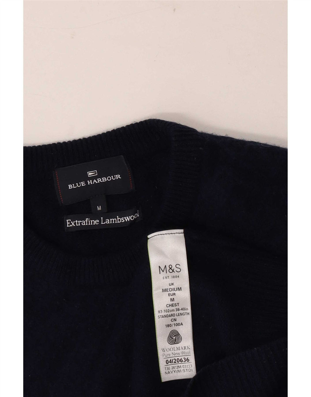 Męski sweter Marks & Spencer Blue Harbor z okrągłym dekoltem, średni granat