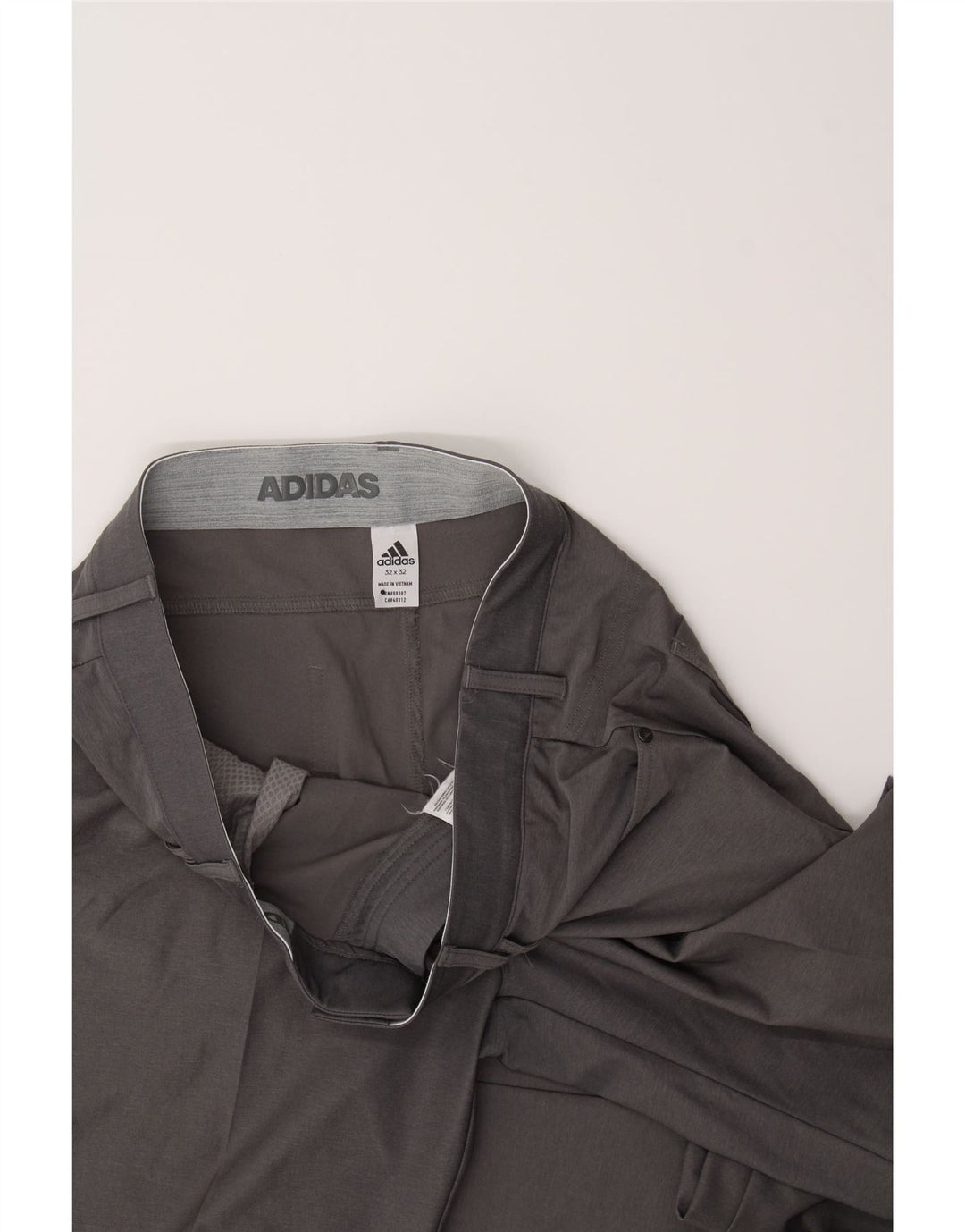 ADIDAS Mens Straight Casual Trousers W32 L32 Grey Polyester Vintage Adidas and Second-Hand Adidas from Messina Hembry 