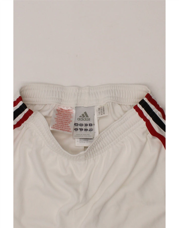 ADIDAS Boys Sport Shorts 9-10 Years  White Polyester Vintage Adidas and Second-Hand Adidas from Messina Hembry 