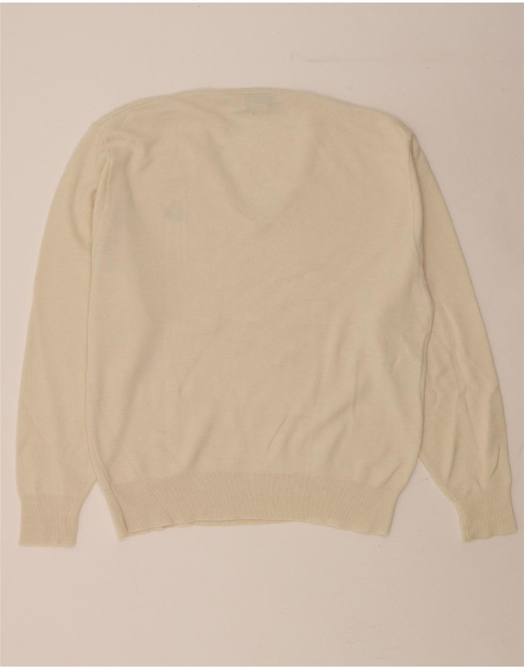 IZOD Mens V-Neck Jumper Sweater XL White Acrylic Vintage Izod and Second-Hand Izod from Messina Hembry 
