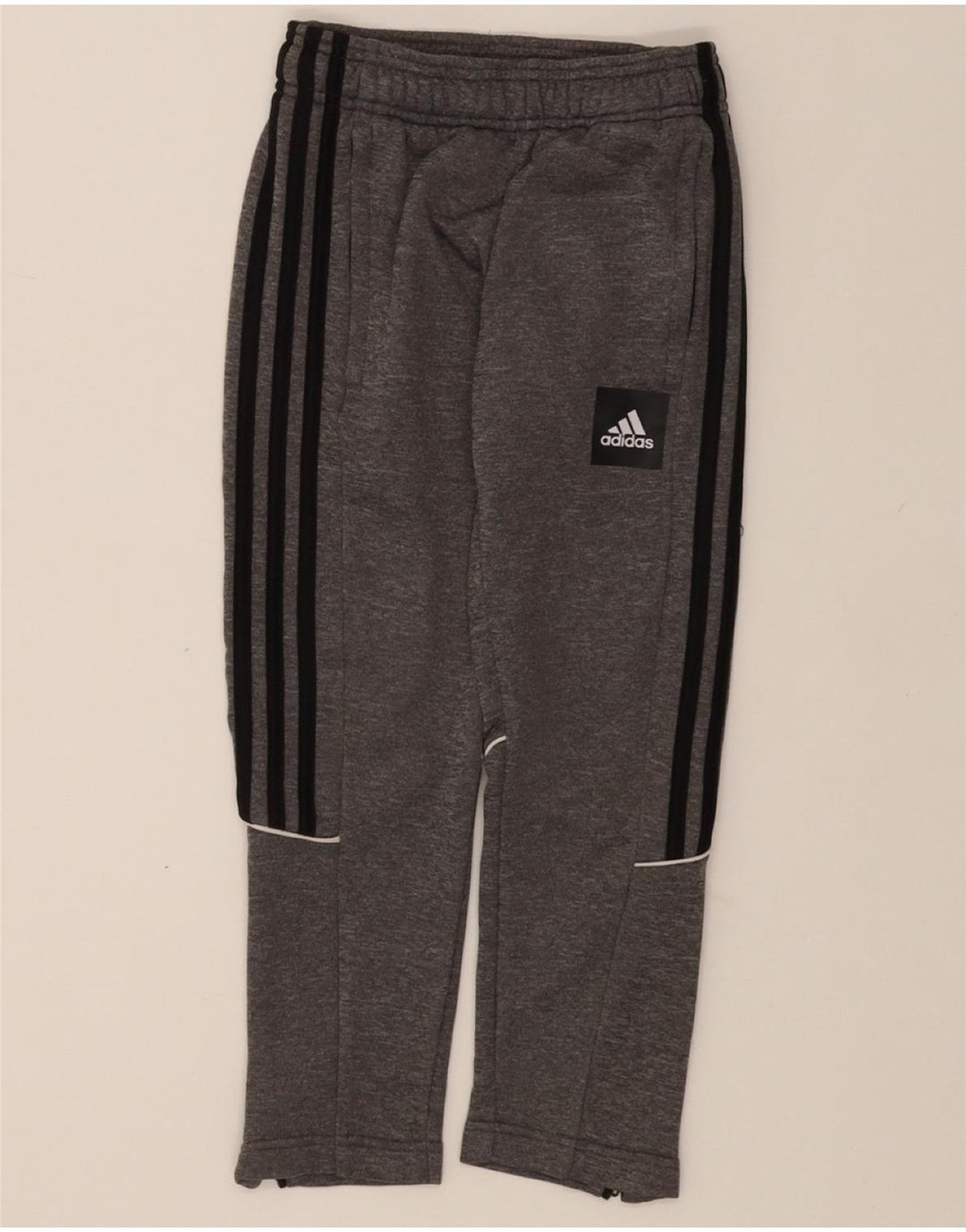 ADIDAS Boys Aeroready Tracksuit Trousers 7-8 Years Grey Polyester Vintage Adidas and Second-Hand Adidas from Messina Hembry 