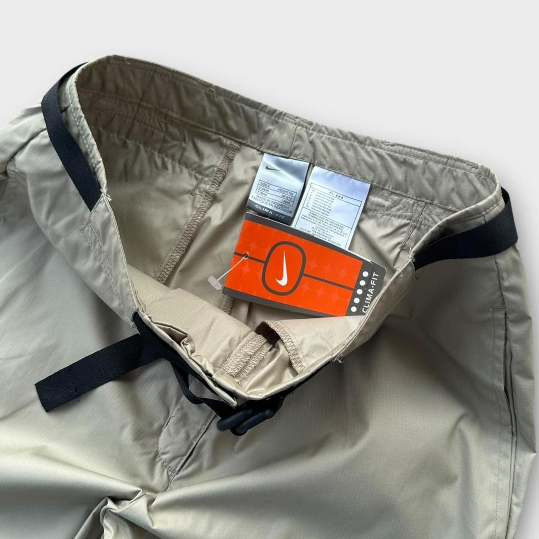 Spodnie dresowe Nike – małe, damskie