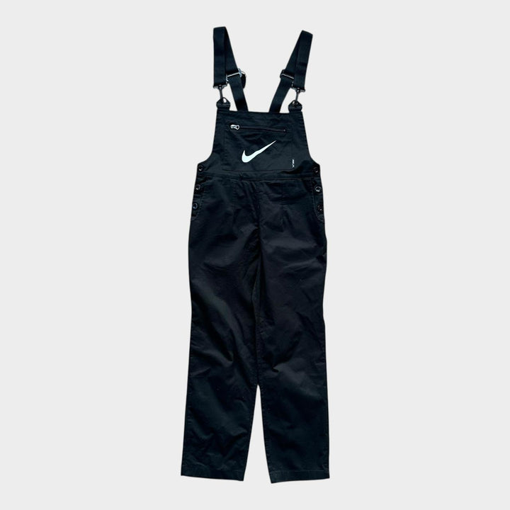 Przerobione ogrodniczki Nike - małe