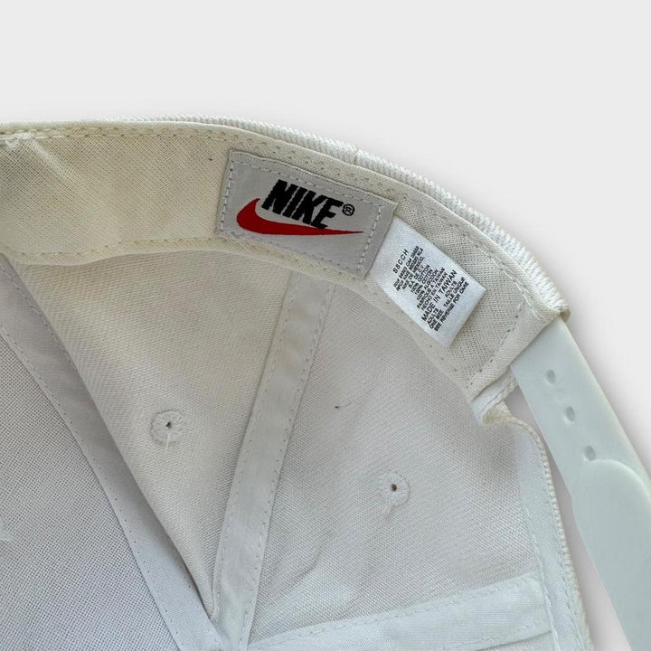Czapka Nike w stylu vintage - jeden rozmiar