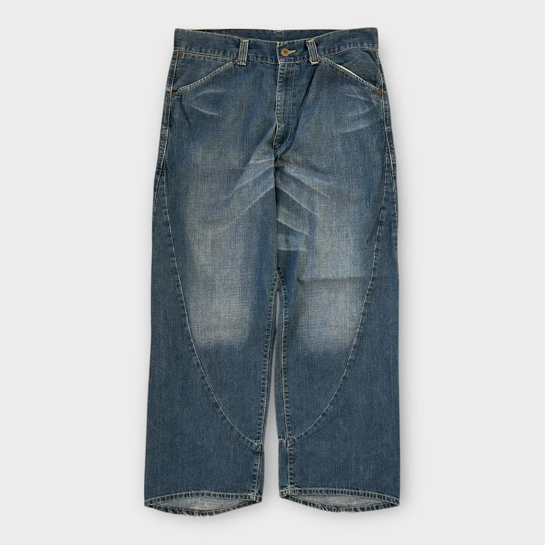 Zakręcone jeansy Baggy Levi's - 34 w pasie